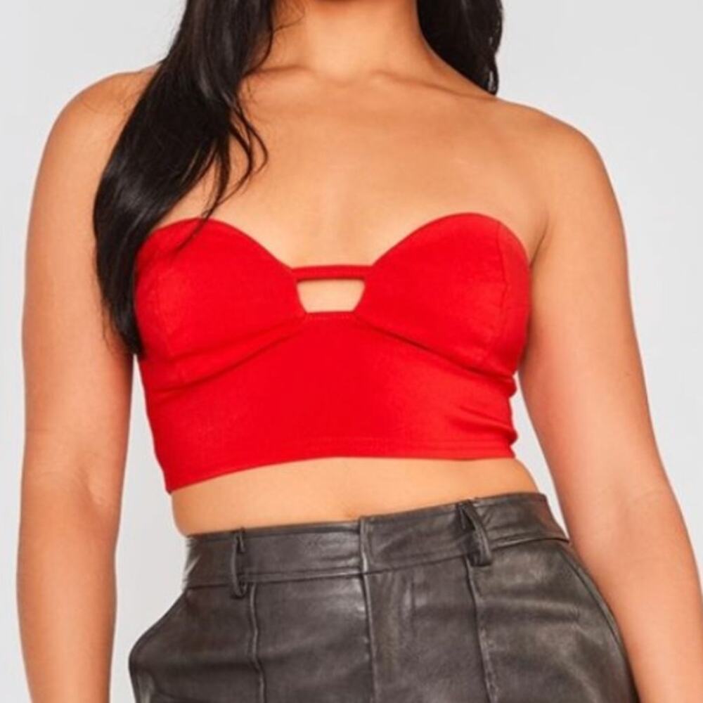 Pretty Little Thing Women's Cherry Red Stretch Woven Bandeau‎ Crop Top Size 4